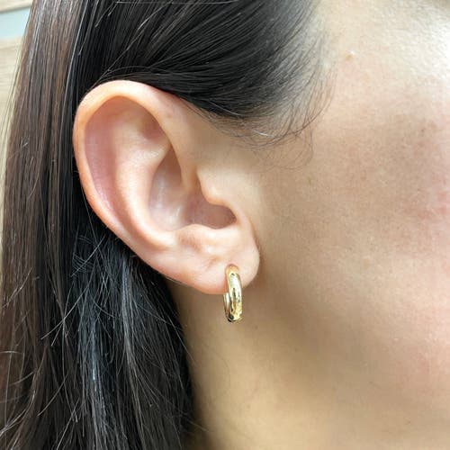 The Lovery Fine Jewelry Gold Huggie Hoop Earrings In Gold