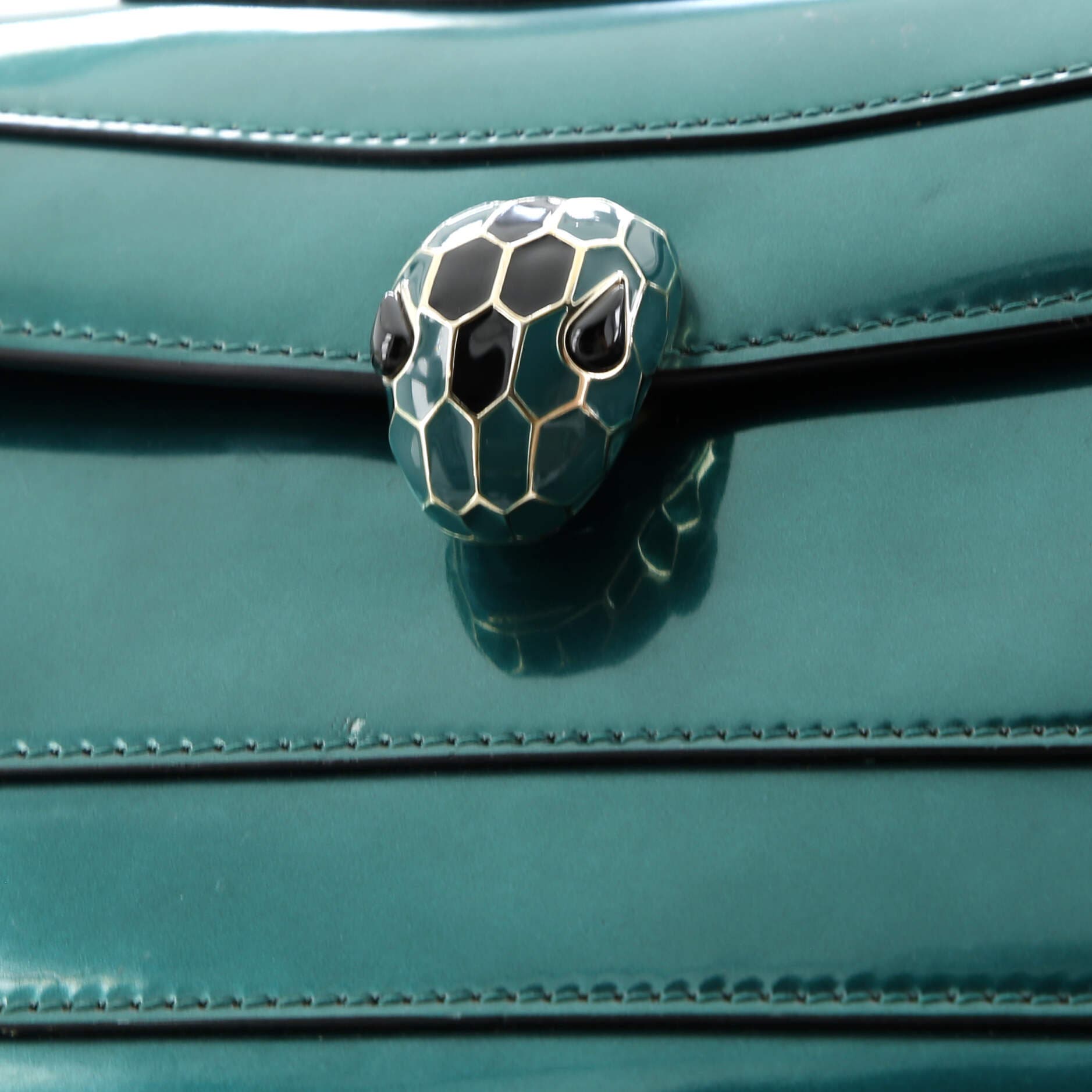 Serpenti Forever Shoulder Bag Patent Medium, Alternate, color, Green