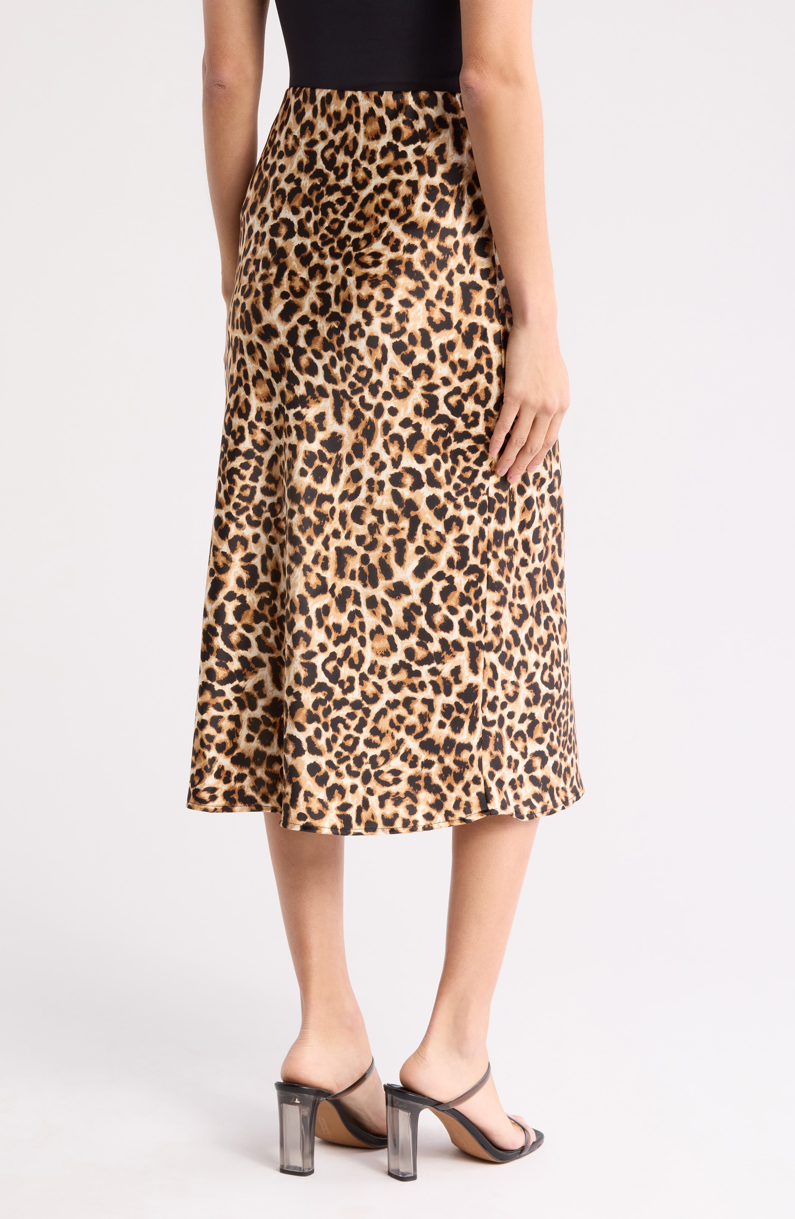 Leopard Print Midi Skirt - image 2