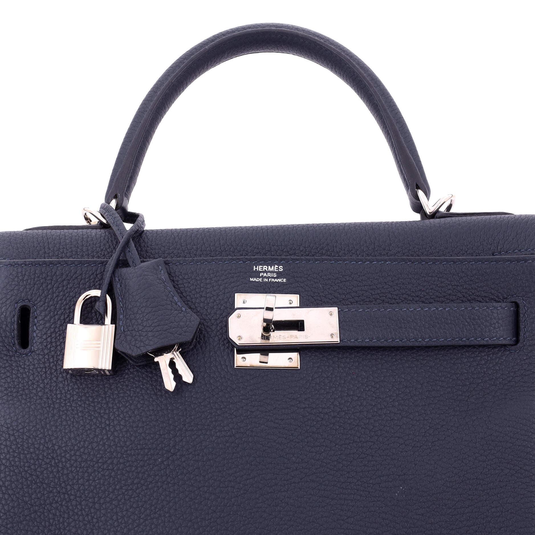 Pre-Owned Hermes Kelly Handbag Blue Togo with Palladium Hardware 28, Alternate, color, Bleu Nuit