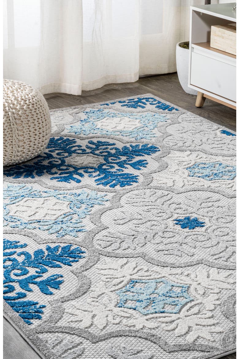 Cassis Ornate Ogee Trellis Indoor/Outdoor Area Rug, Alternate, color, Light Gray/Blue