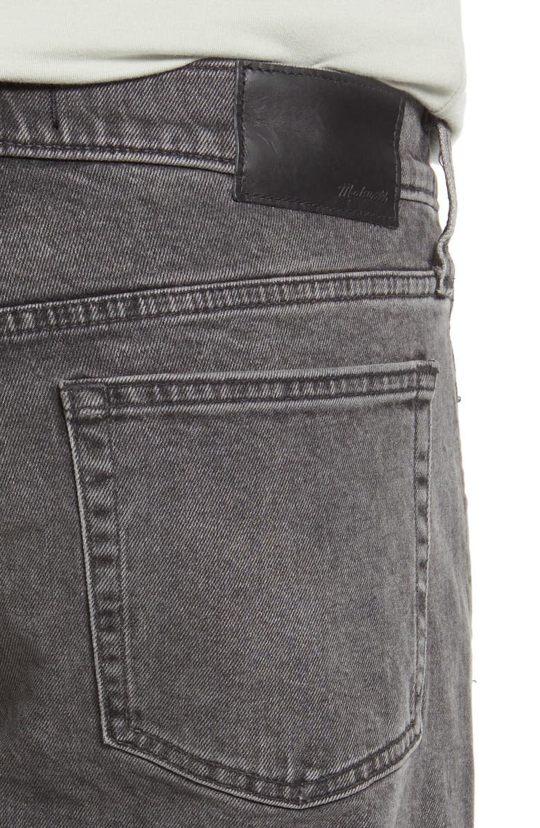 Madewell Men's Relaxed Taper Jeans, Alternate, color, 