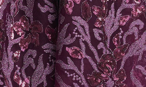 DRESS THE POPULATION DRESS THE POPULATION ELISA SEQUIN FIT & FLARE COCKTAIL DRESS