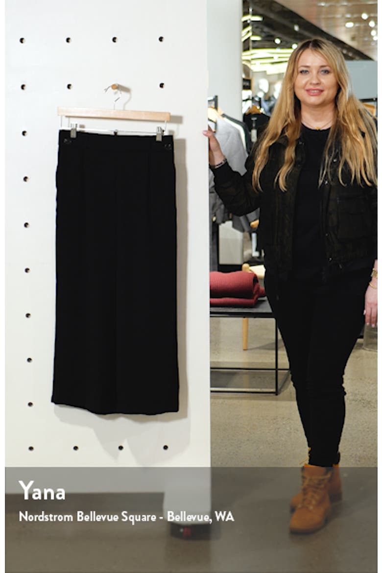 Button Detail Crop Wide Leg Crepe Trousers video