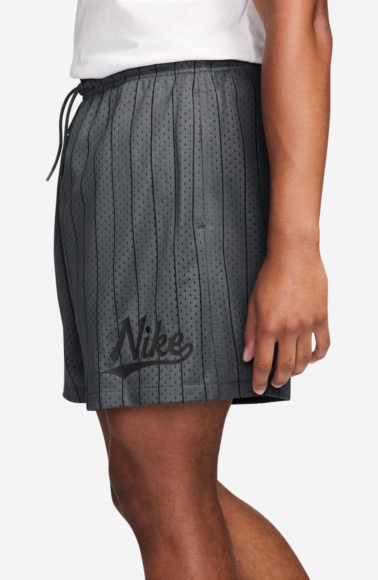 Мужские Nike Sportswear Club Flow Shorts — фото 7