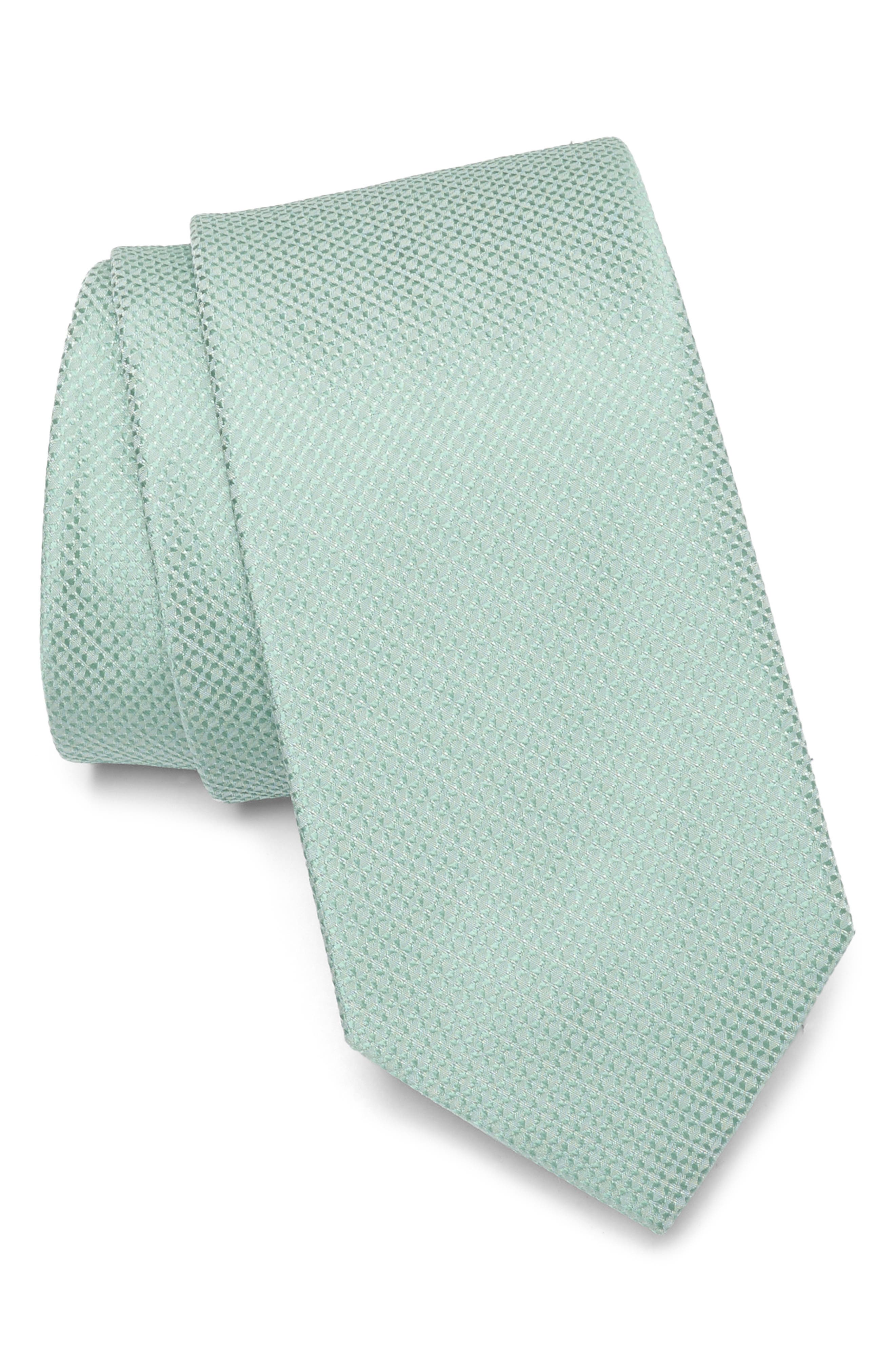 Friedrich Solid Tie