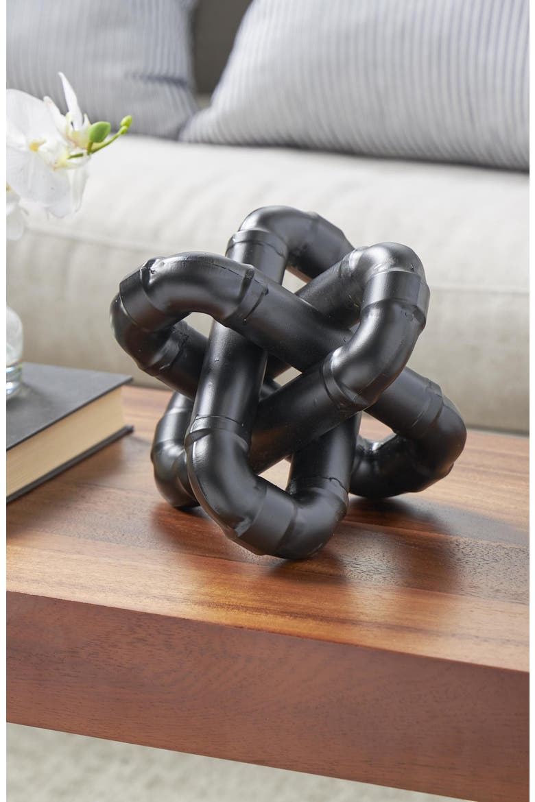 Contemporary Chain Link Statue, Alternate, color, BLACK