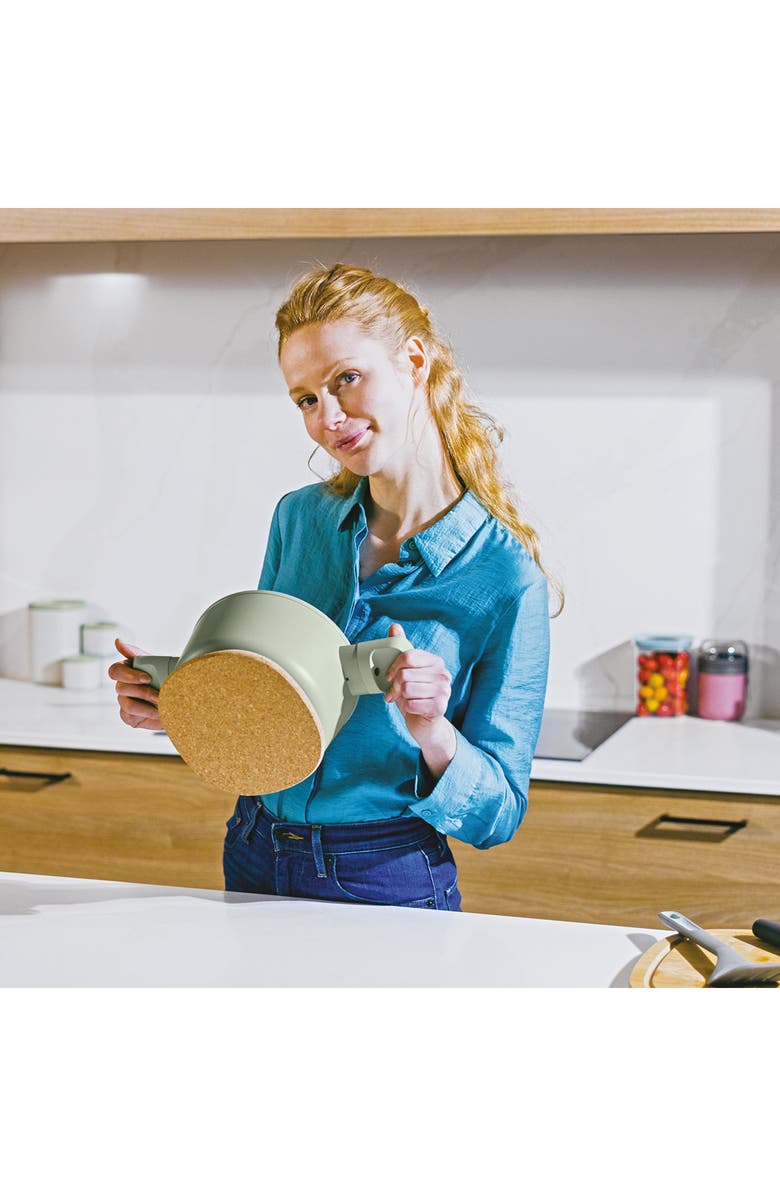 BergHOFF Leo Balance Magnetic Cork Trivet, Alternate, color,