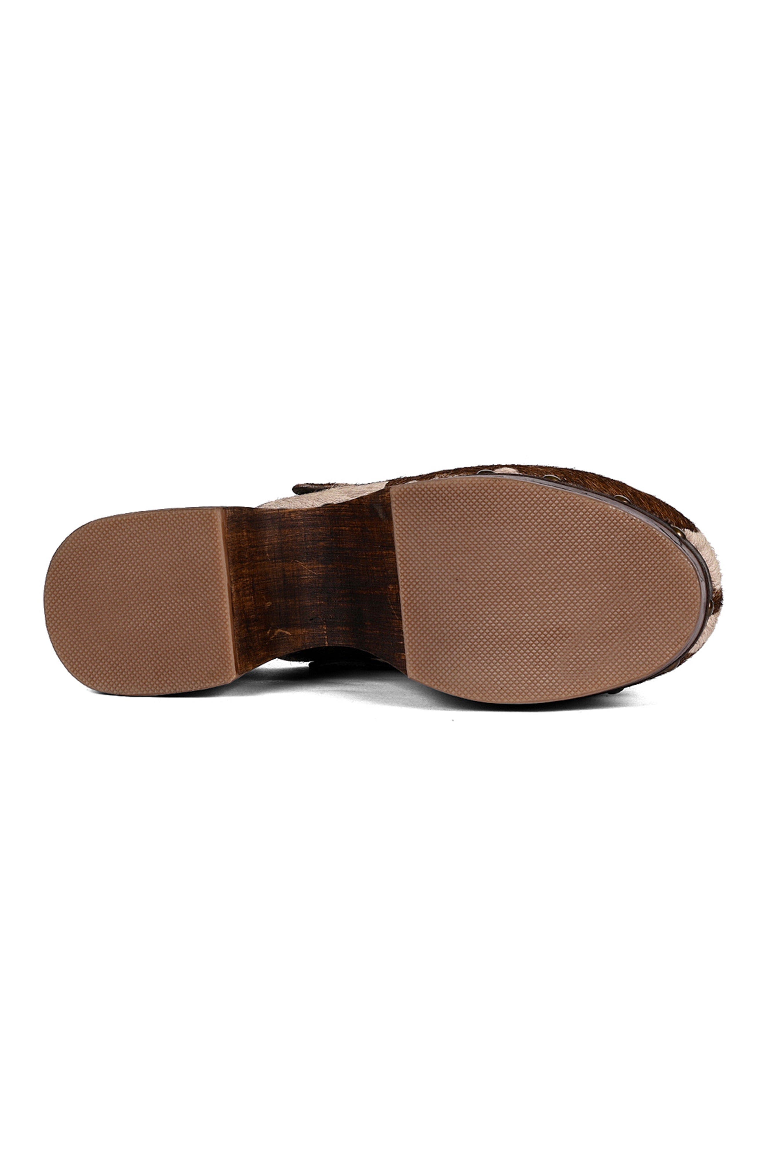 Justify Clog, Alternate, color, White Pinto