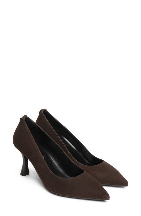 Pointed Toe Pump