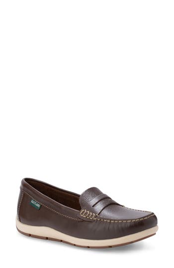 Eastland Julie Leather Loafer In Coffee
