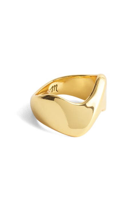 Wave Statement Ring