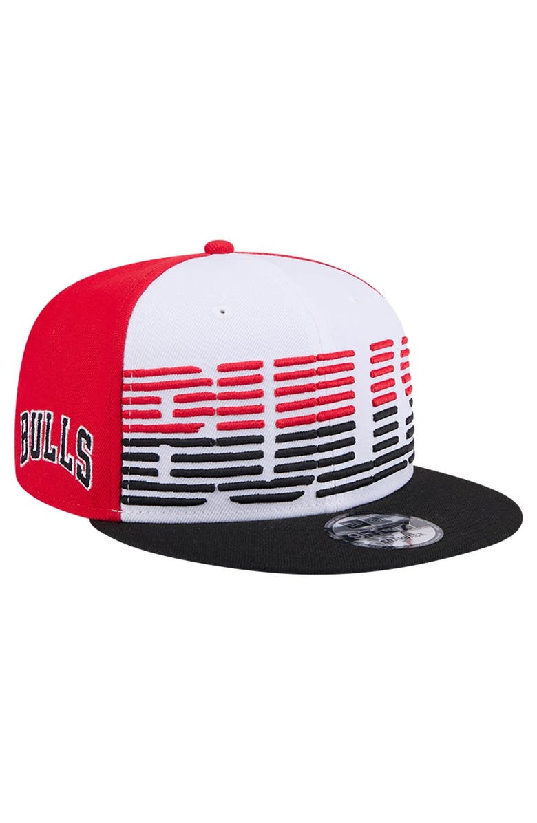 New Era Men's New Era White/Black Chicago Bulls Throwback Gradient Tech Font 9FIFTY Snapback Hat, Main, color, White