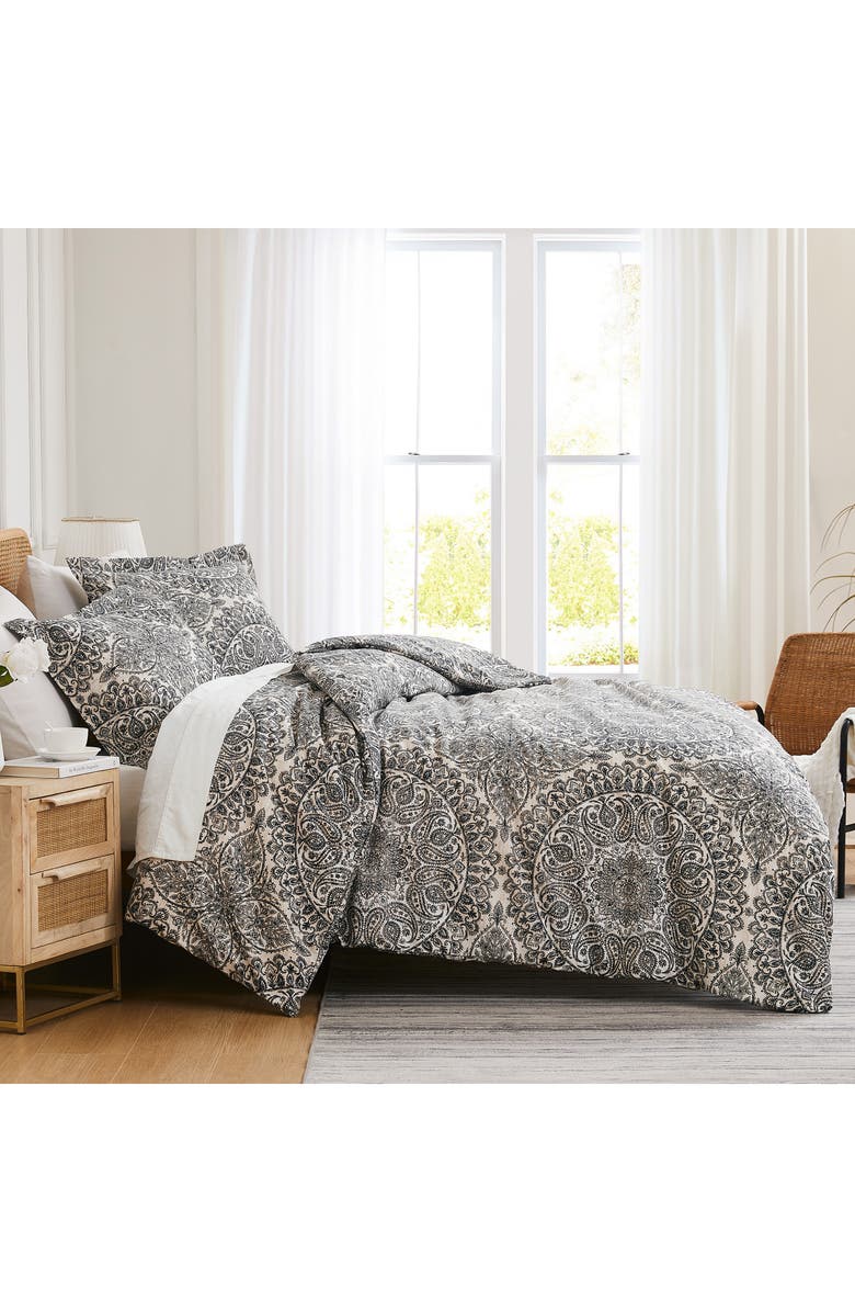 SOUTHSHORE FINE LINENS Ashanti Duvet Cover Set, Alternate, color, Grey