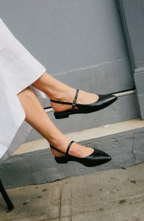 Margaux The Crosby Flat In Black