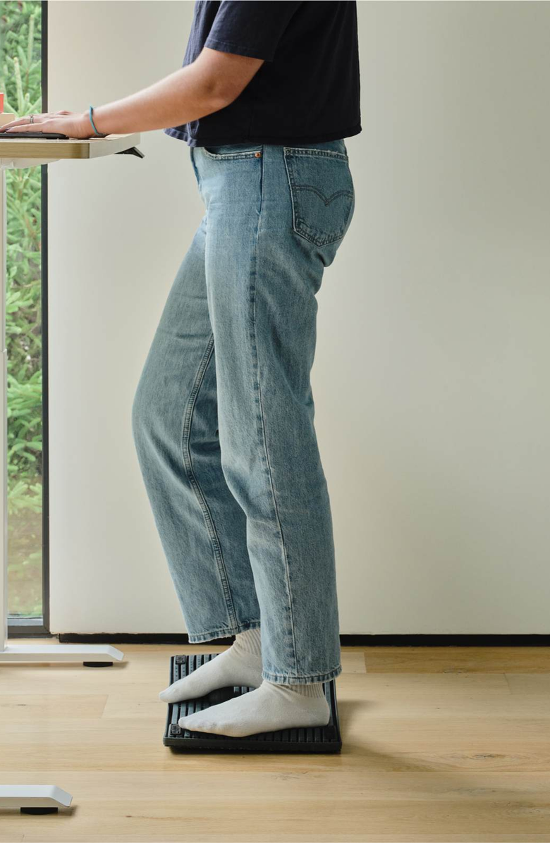 Branch Balance Board, Alternate, color, Graphite