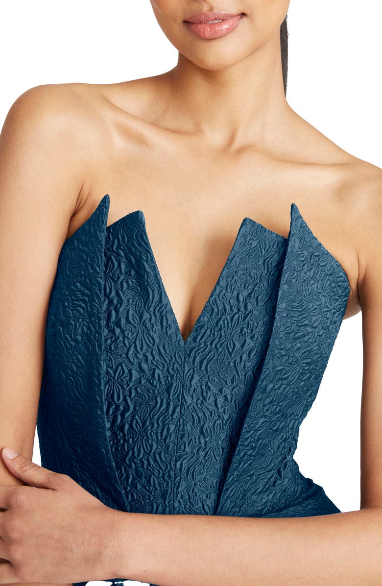 Theia Imogen Texture Strapless High-Low Gown, Alternate, color, 