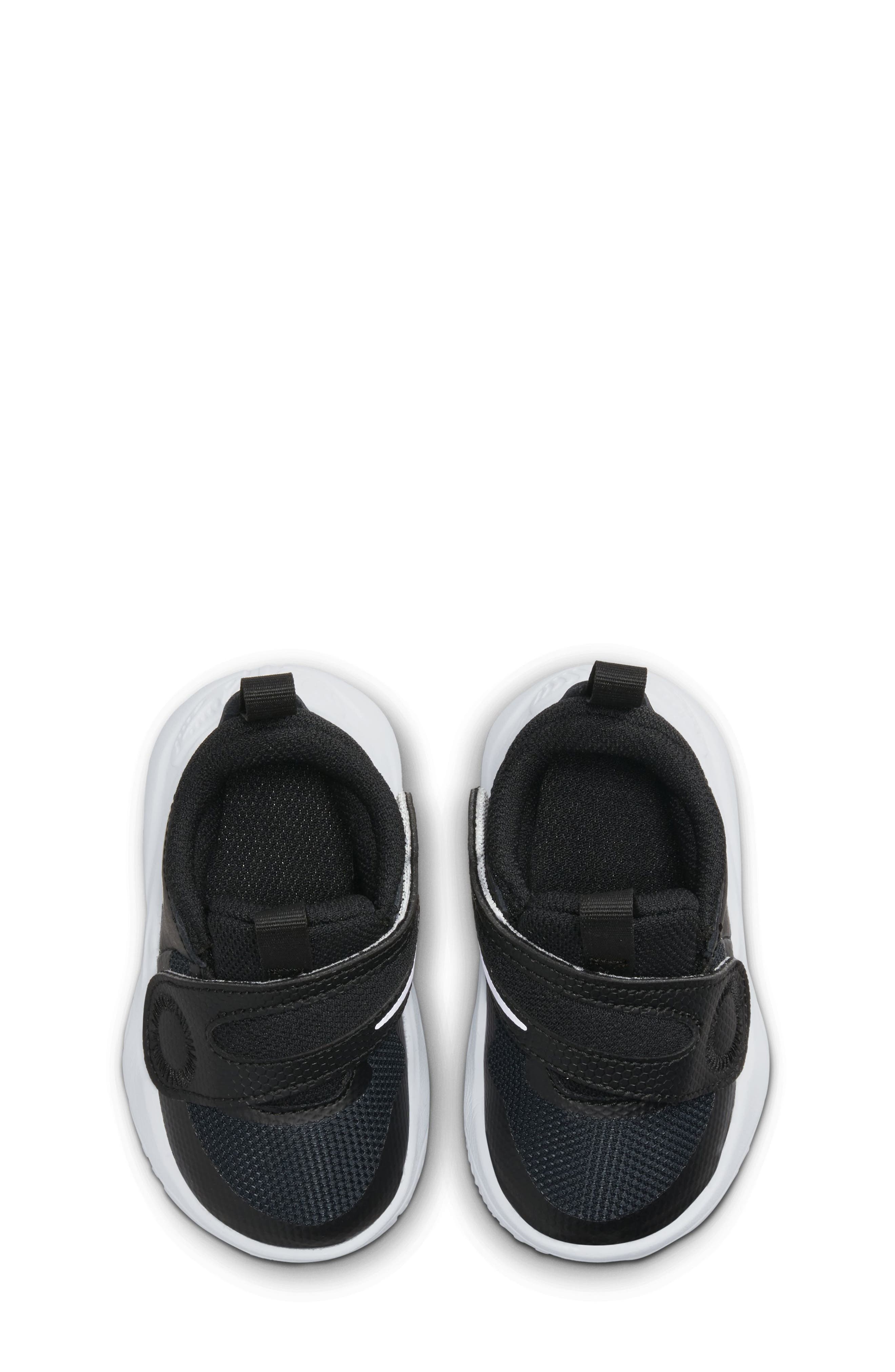 Nike Kids' Team Hustle D 11 Basketball Sneaker, Alternate, color, 