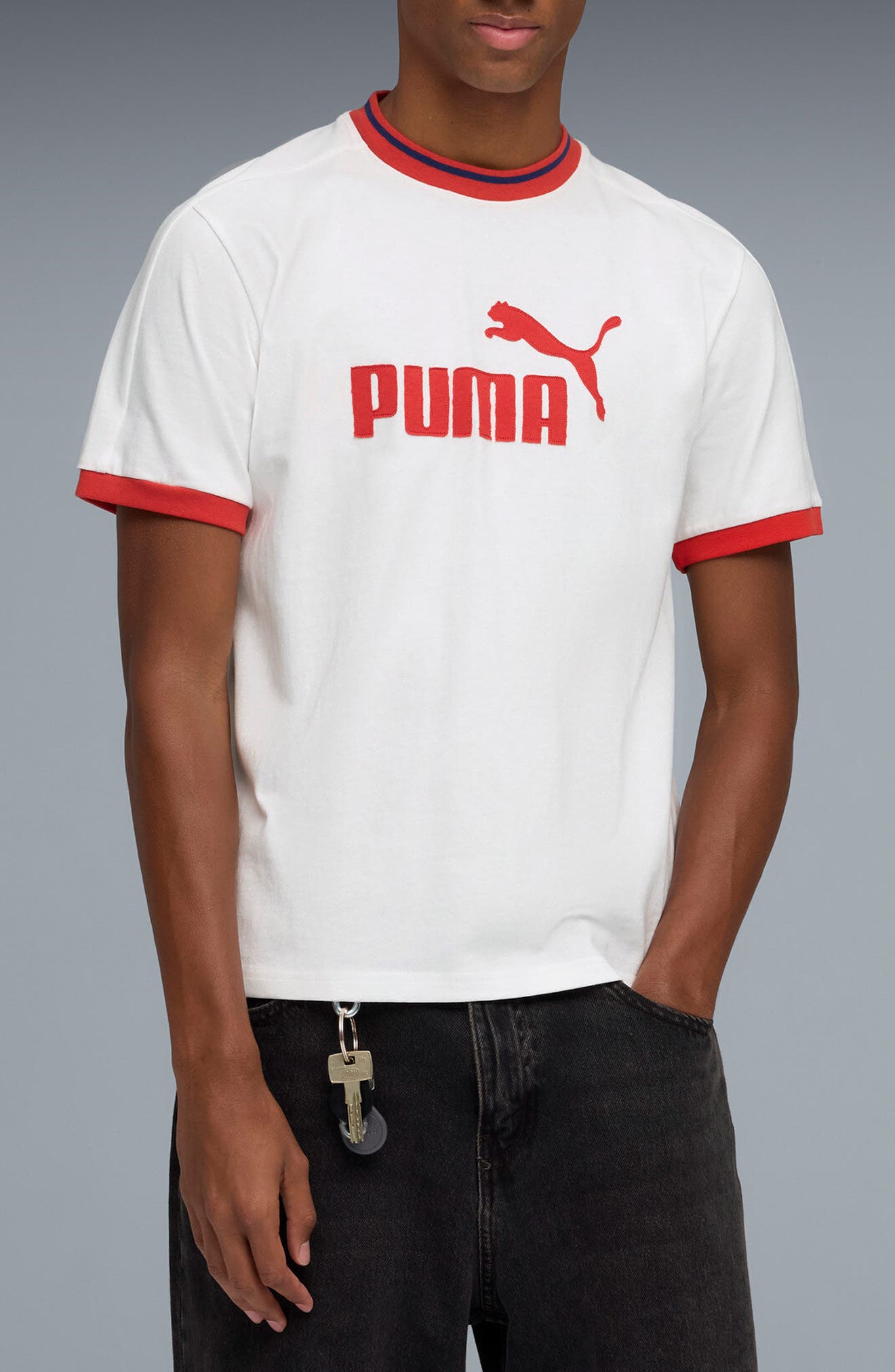 selected PUMA WHITE