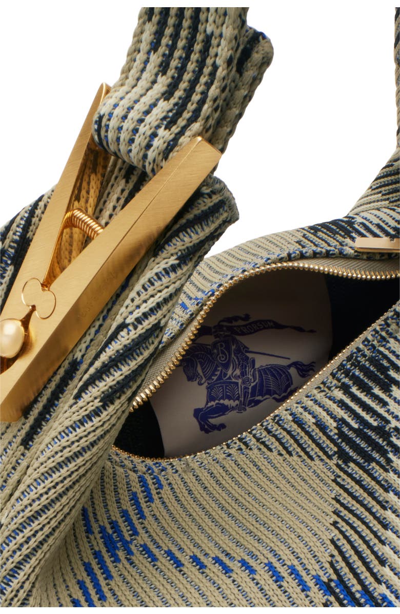 Burberry Medium Peg Duffle Bag, Alternate, color,