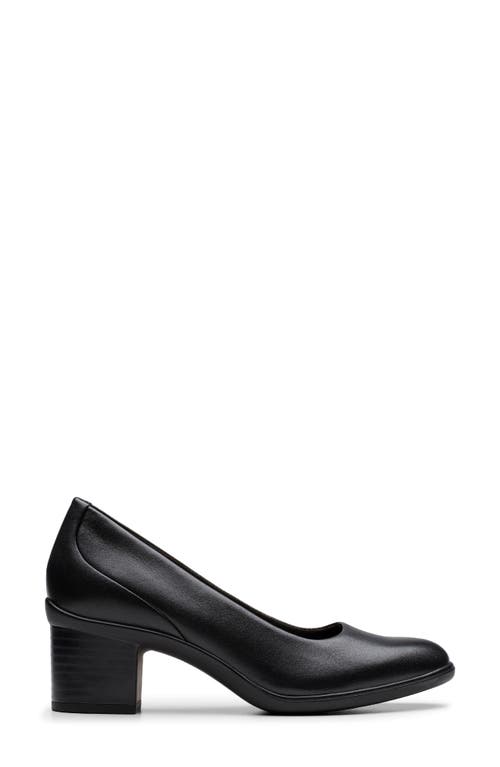 Clarksr Clarks(r) Shaya Poppy Pump In Black