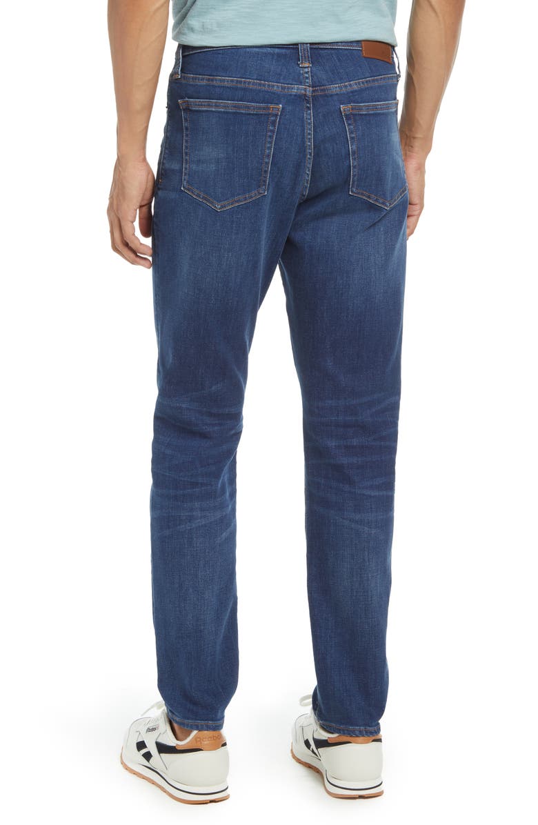 Madewell Everyday Flex CoolMax<sup>®</sup> Athletic Fit Jeans, Alternate, color, Leeward Wash