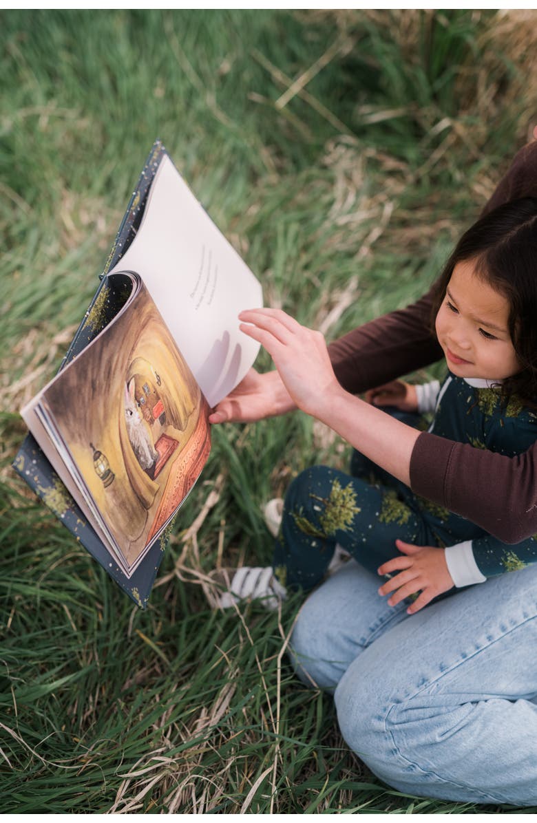 Milkbarn Finn the Firefly Book, Alternate, color, Firefly