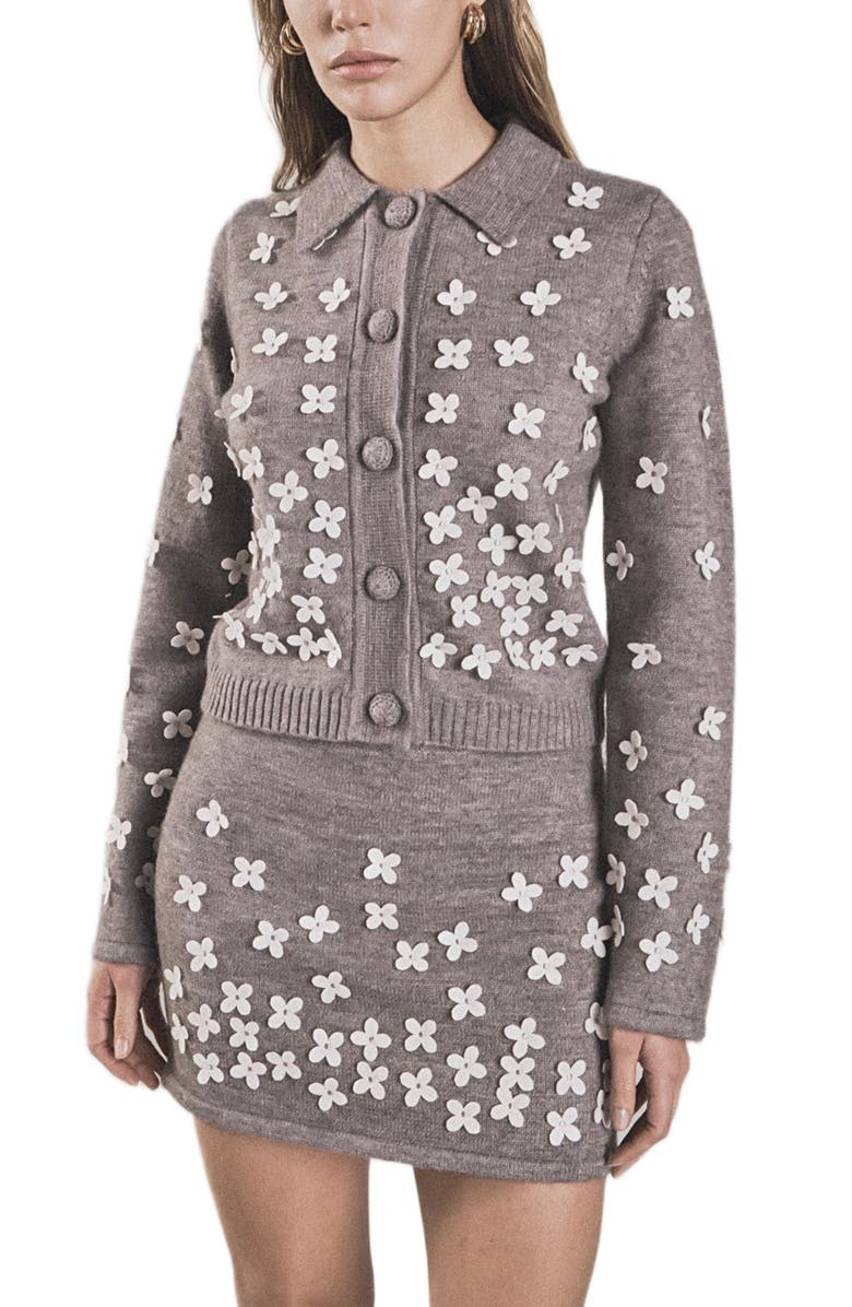 Endless Rose Floral Appliqué Knit Miniskirt, Alternate, color, Heather Grey/ White