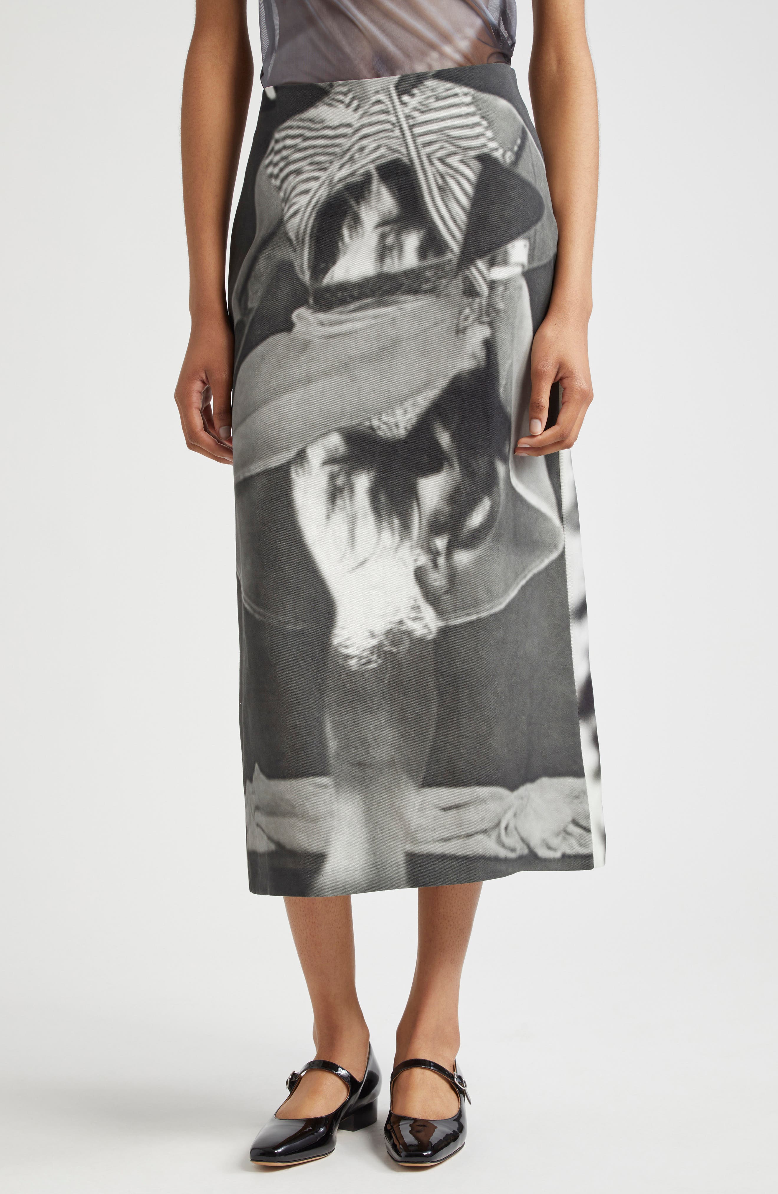 ELLISS Flash My Print Drill Skirt in Grey Multi 