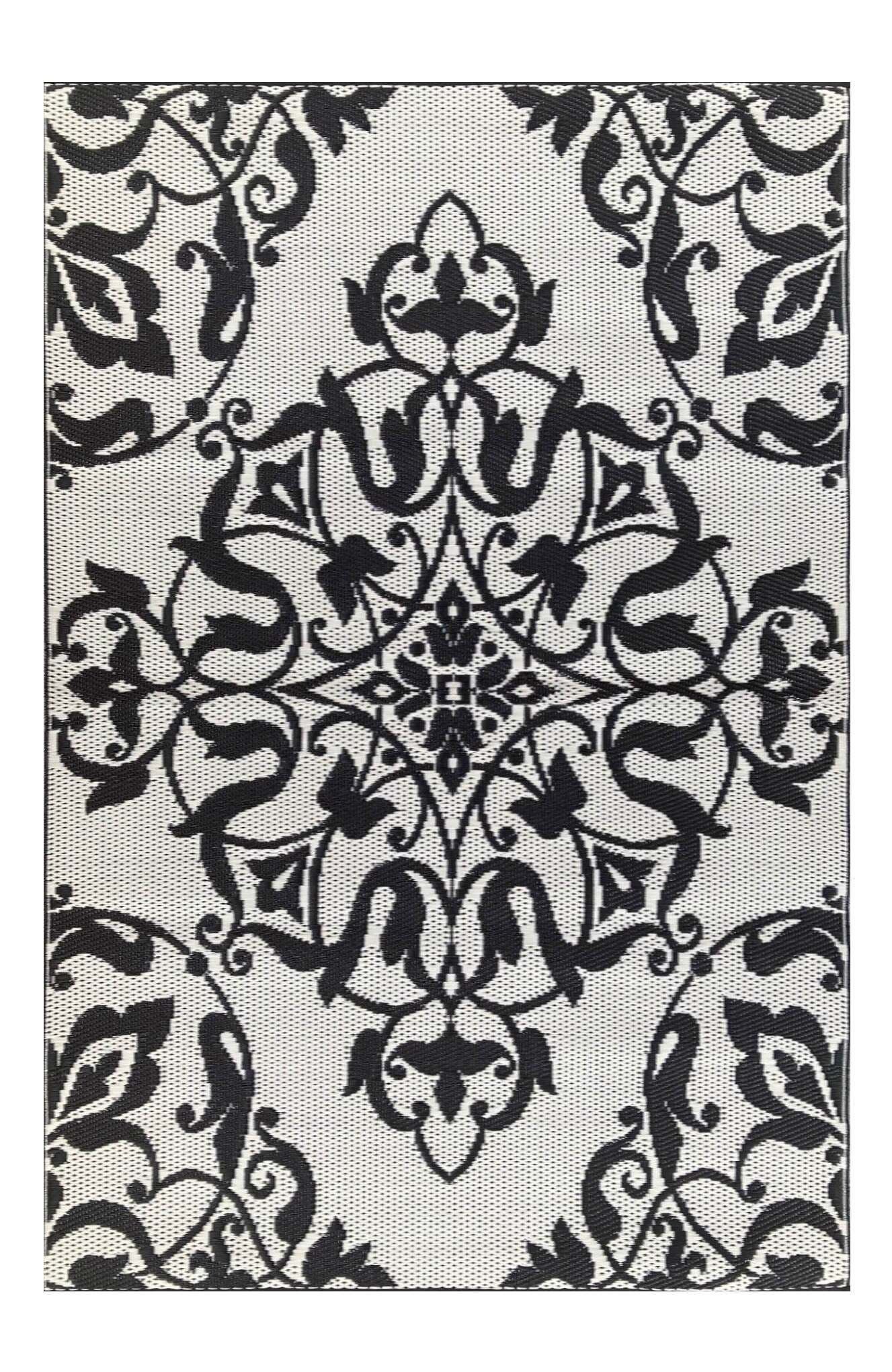 selected black and white