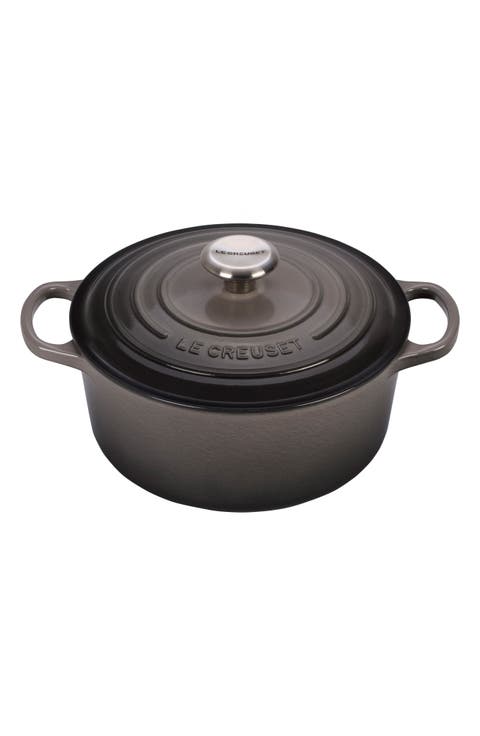 Signature 4.5-Quart Round Enamel Cast Iron Dutch Oven