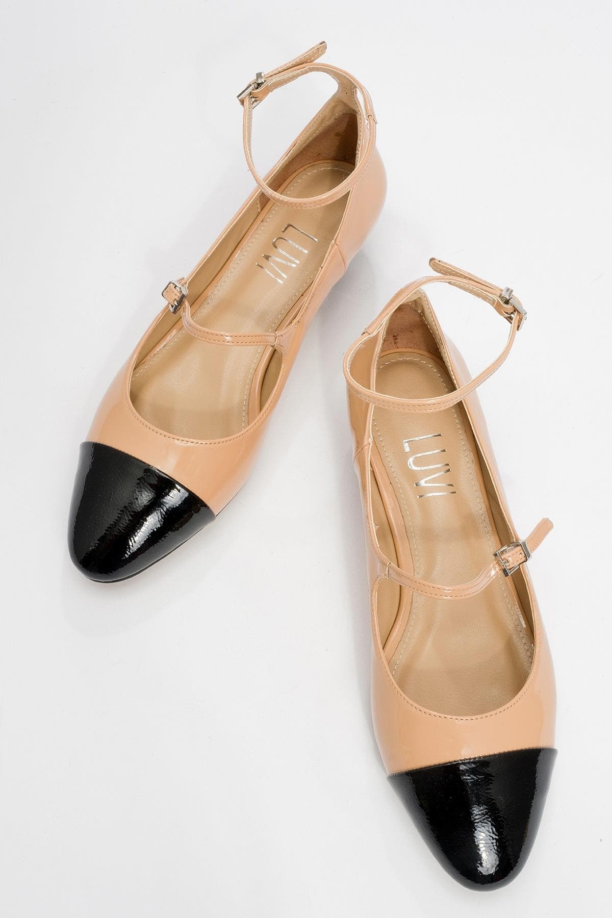 Uster Low Heel Mary Jane Pump, Alternate, color, Dark Beige Patent