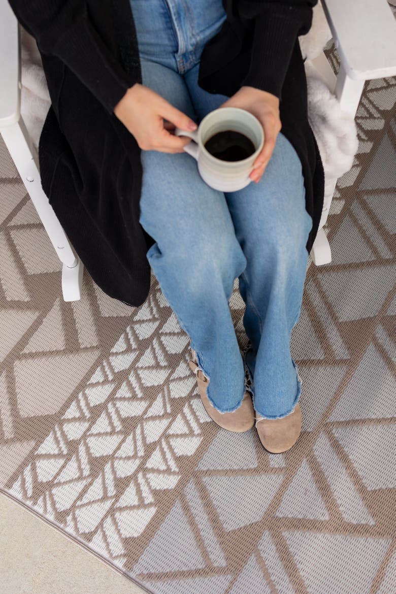 Zig Zag Rug, Alternate, color, Grey - 5'x8'