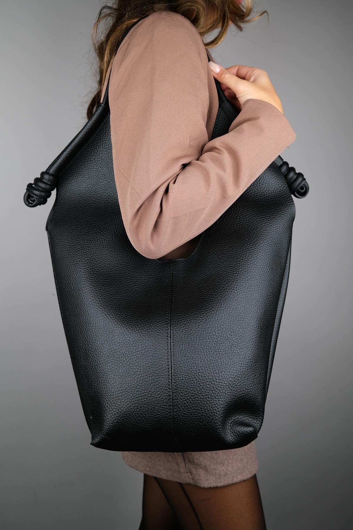 Prologue Shoes Santana Slouchy Shoulder Bag, Alternate, color, Black