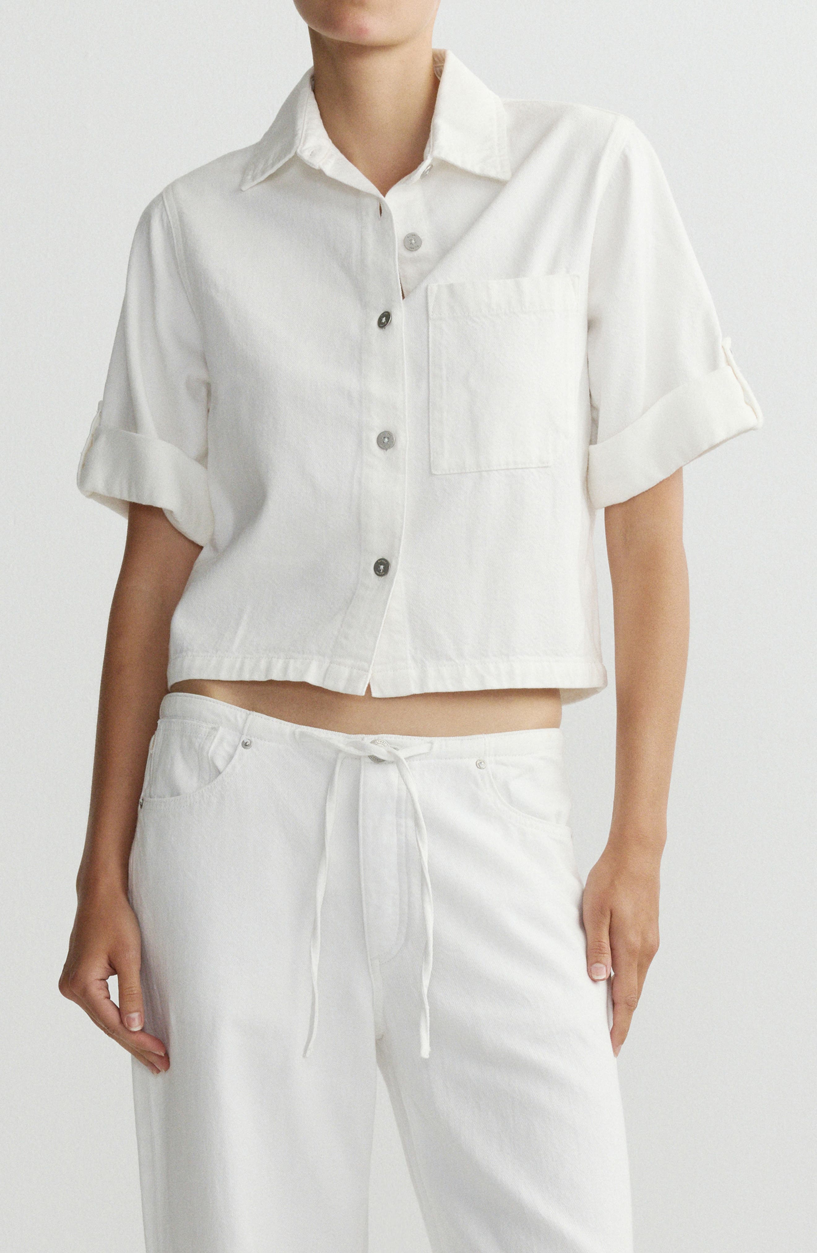 selected WHITE AURA