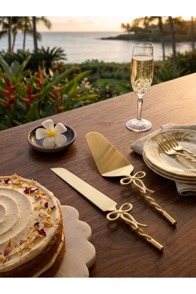 Imperial Cake Servers, Alternate, color, Gold