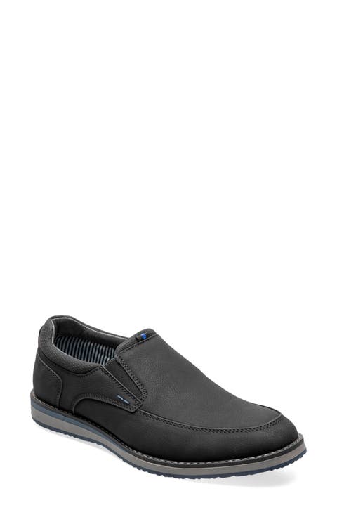 Hyde II Moc Toe Loafer - Wide Width Available (Men)