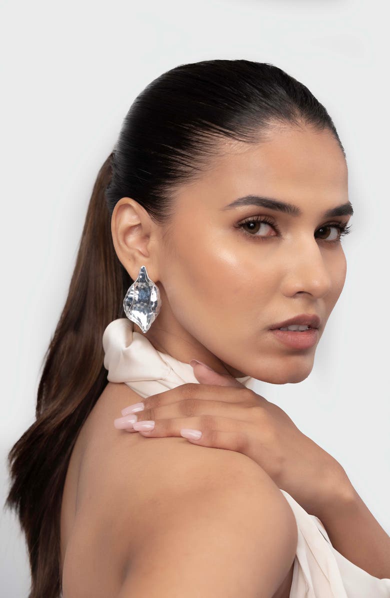 NAVEDA Noa Drop Earrings, Alternate, color, 