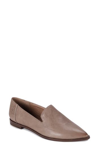 Frye Kenzie Venetian Pointed Toe Flat In Neutral