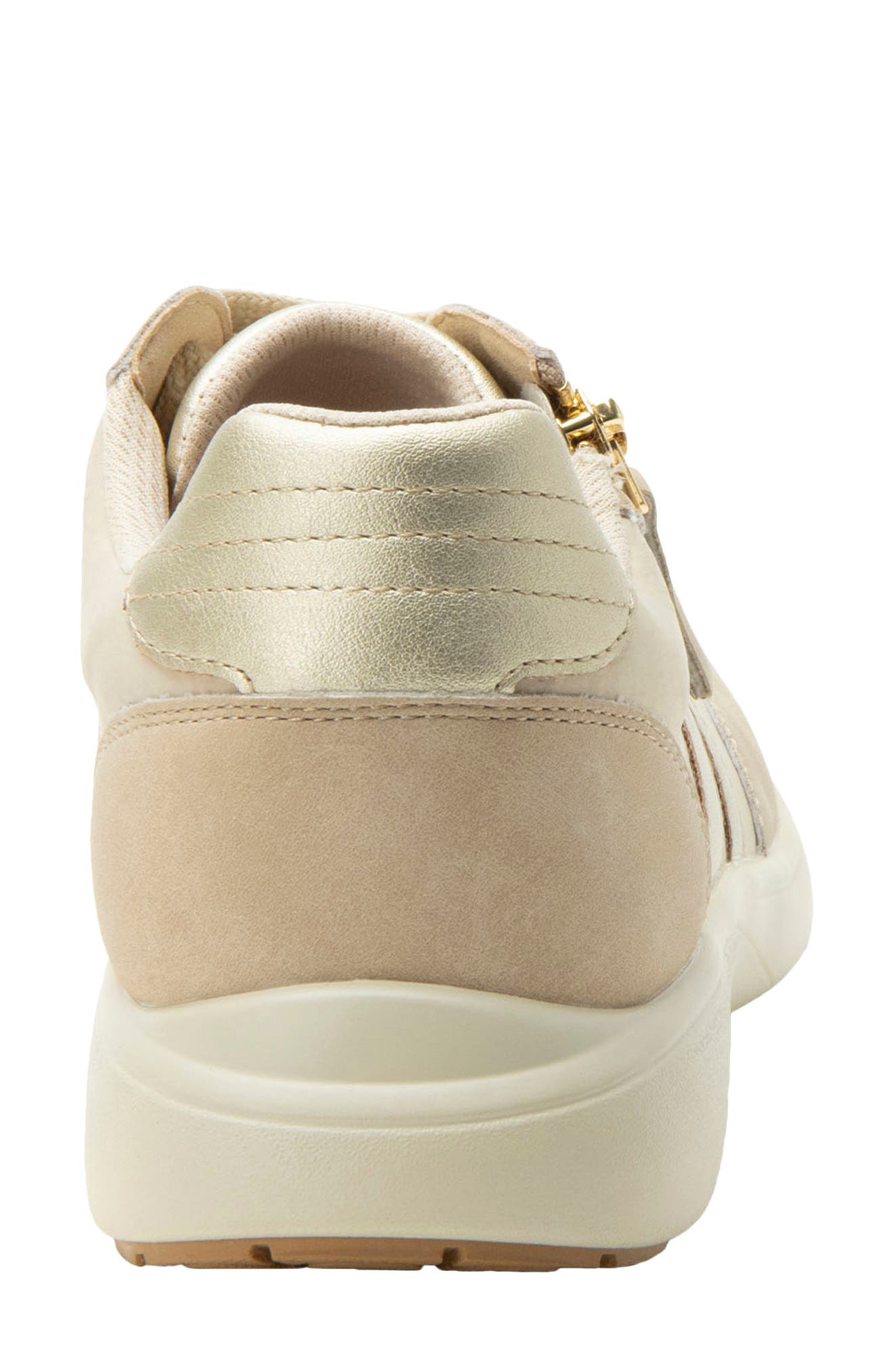 Eazeer Sneaker - image 4