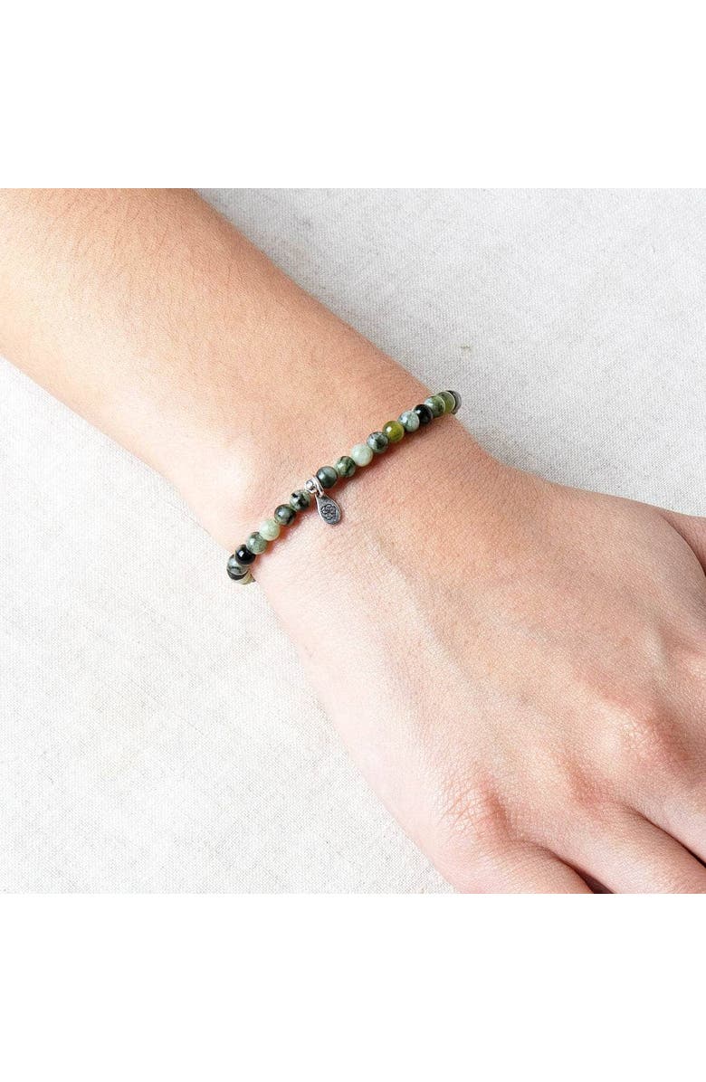 Tiny Rituals Natural Vine Flower Xiuyu Jade Energy Bracelet, Alternate, color, Earthy Green