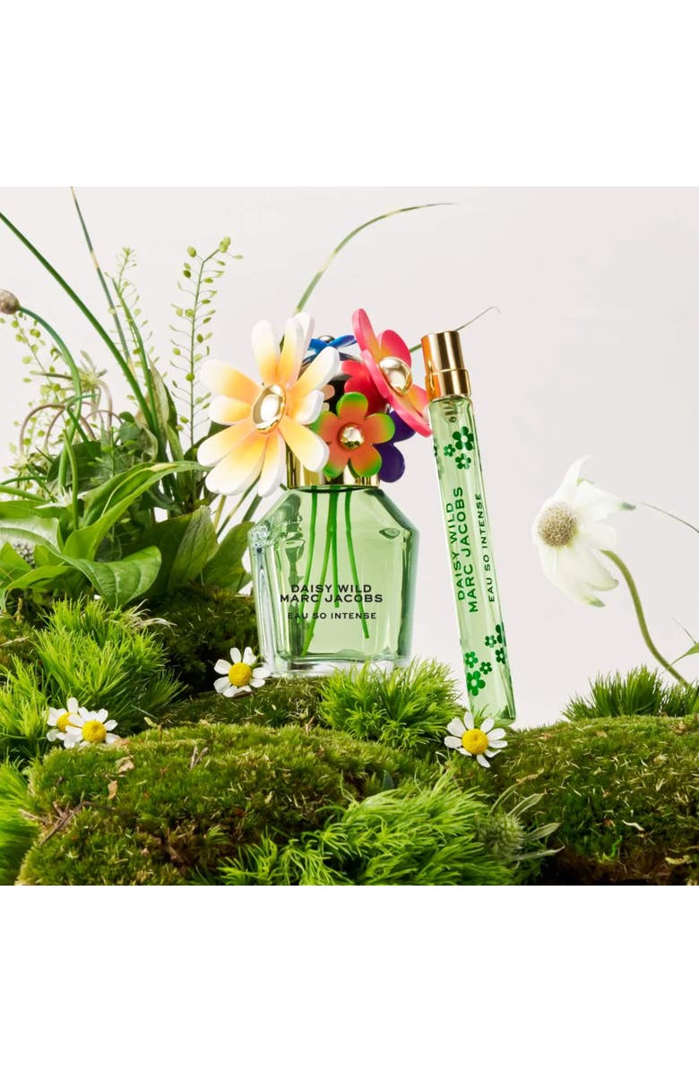 Marc Jacobs Daisy Wild Eau de Parfum Gift Set $229 Value, Alternate, color, 