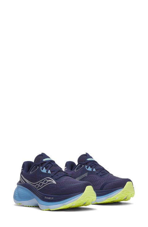 Hurricane 26 Running Shoe