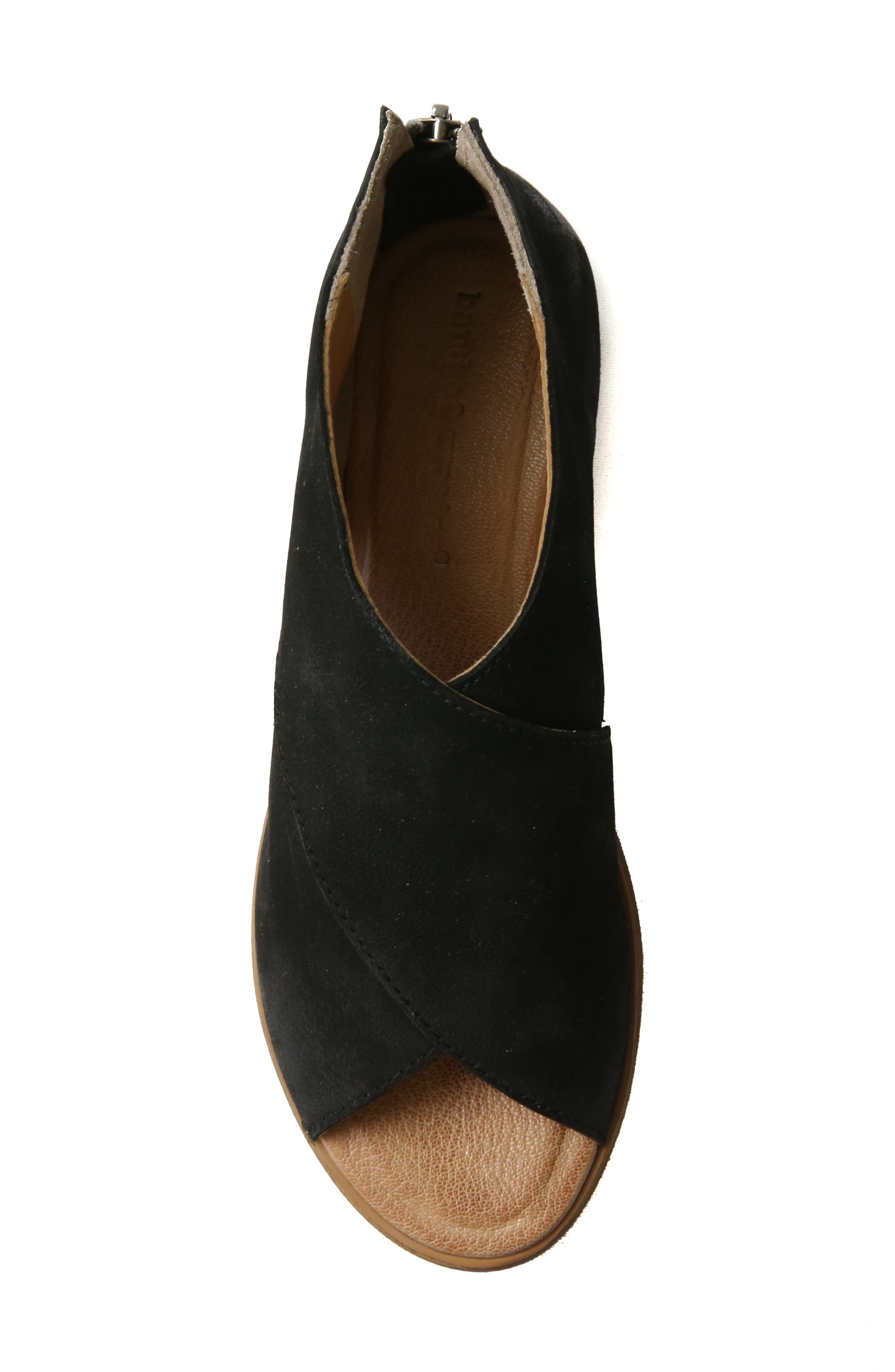 band of the free Venice Crossover Sandal, Alternate, color, 