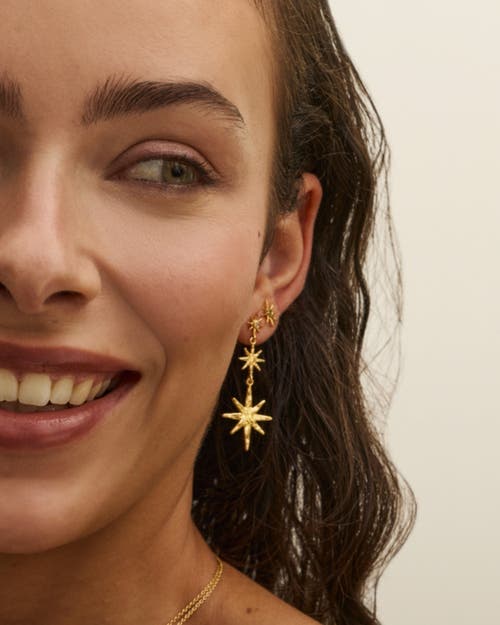 Ottoman Hands Star Drop Earrings In Gold