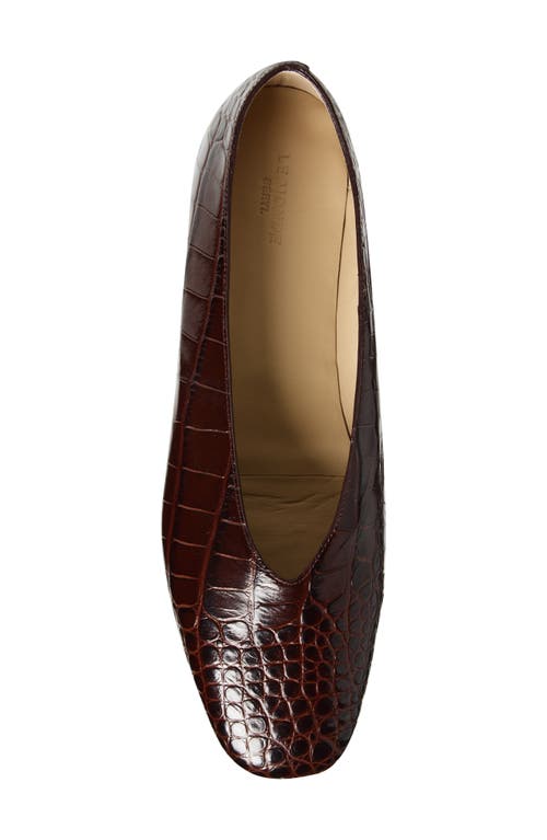 Le Monde Beryl Regency Croc Embossed Flat In Burgundy