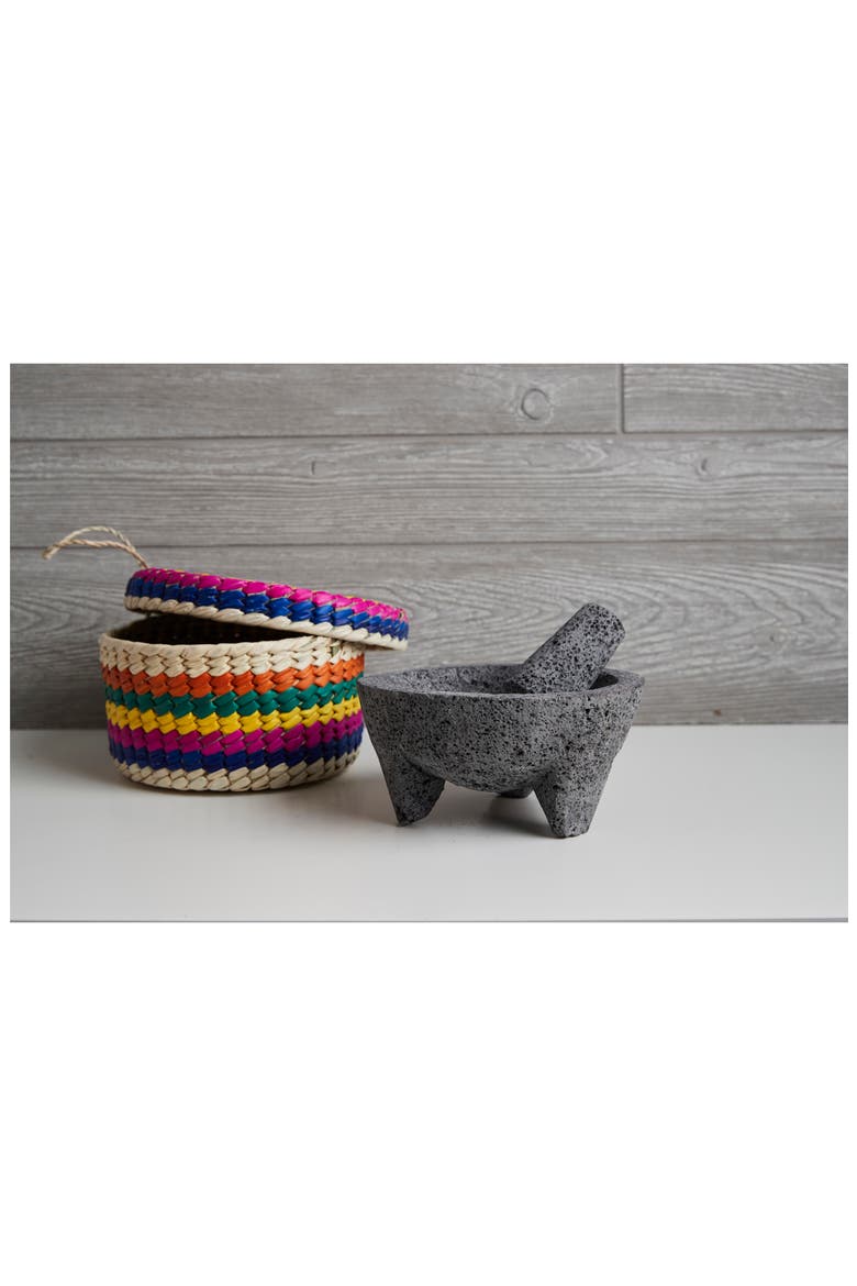 Molcajete in Basket, Alternate, color, GREY