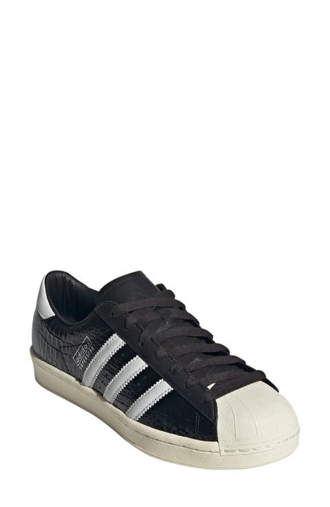 Superstar Embossed Sneaker (Women)