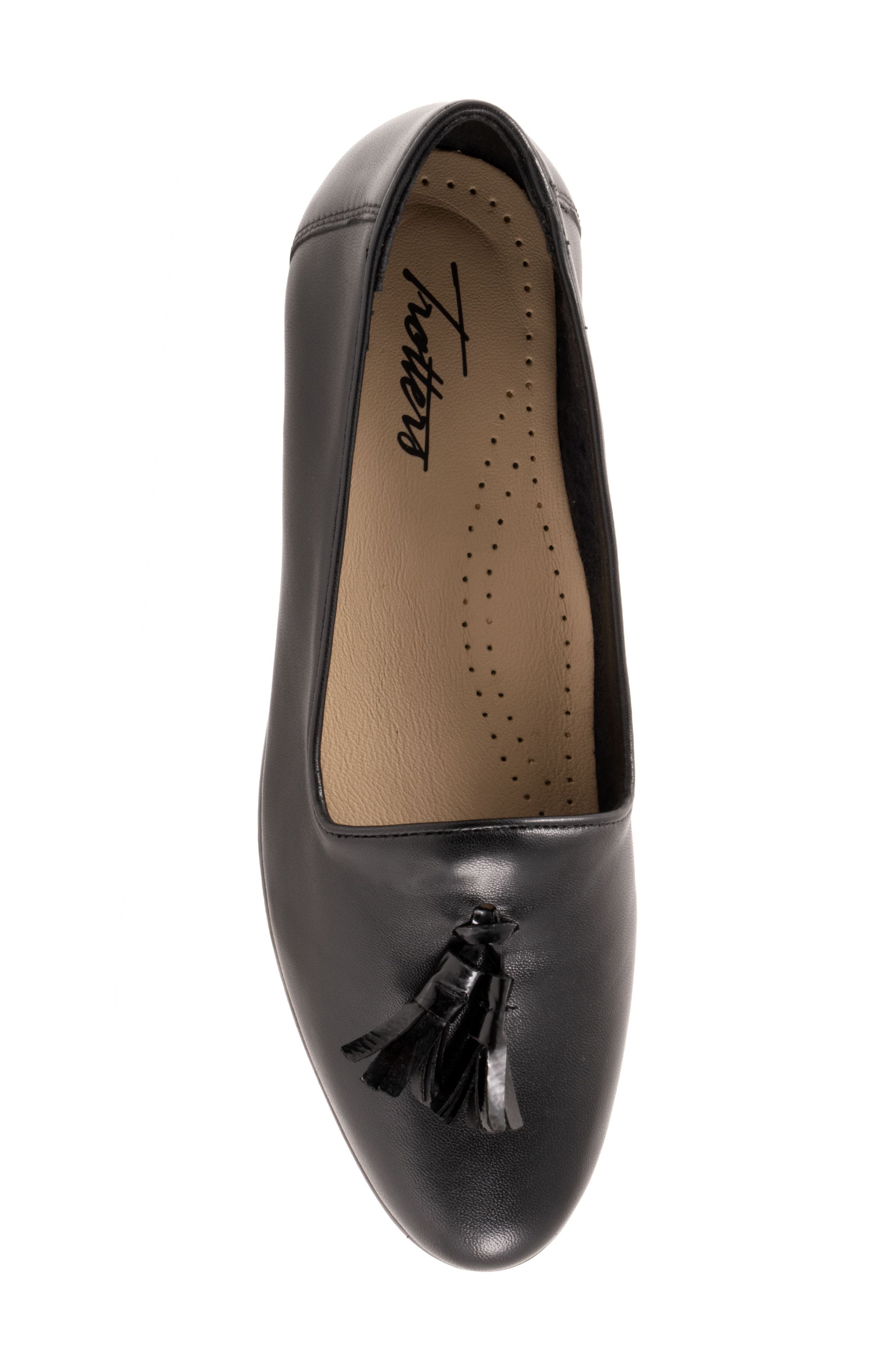 Trotters Liz Tassel Loafer, Alternate, color, Black