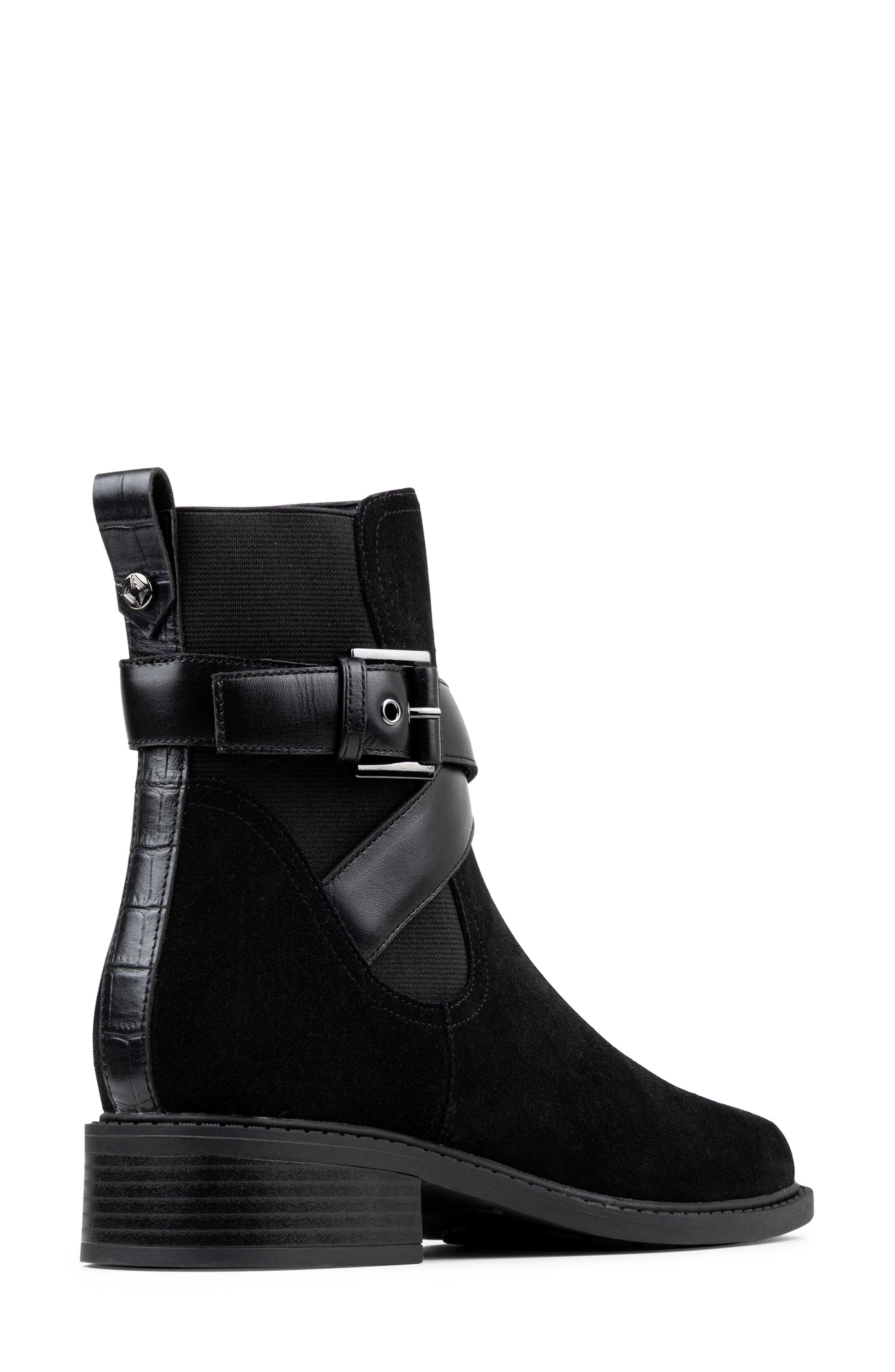 Donald Pliner Casual Bootie, Alternate, color, Black